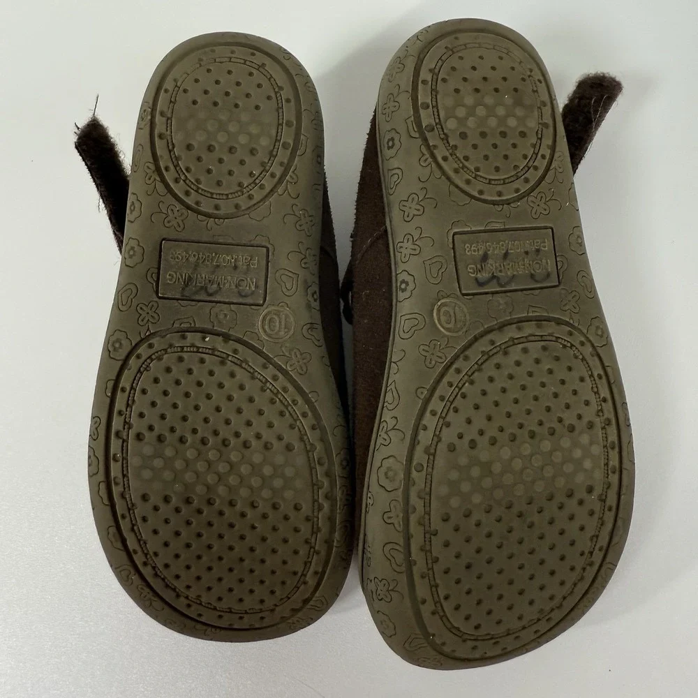 Toddler Girl‎ Size 10 Cherokee Brand Suede Adjustable Strap Floral Shoes (CE)